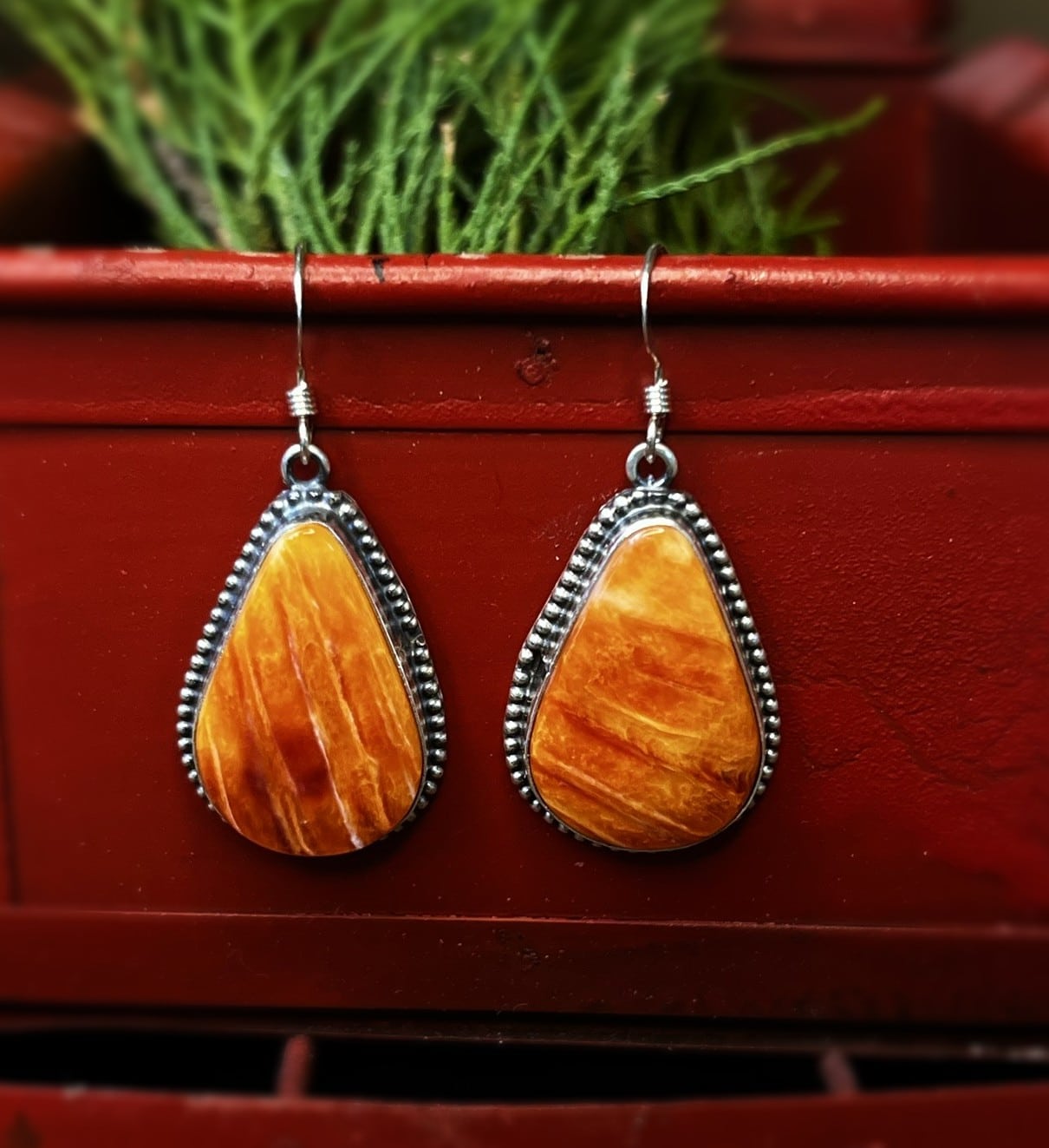 Spiney Oyster Earrings Native American Turquoise Jewelry Dakota Sky