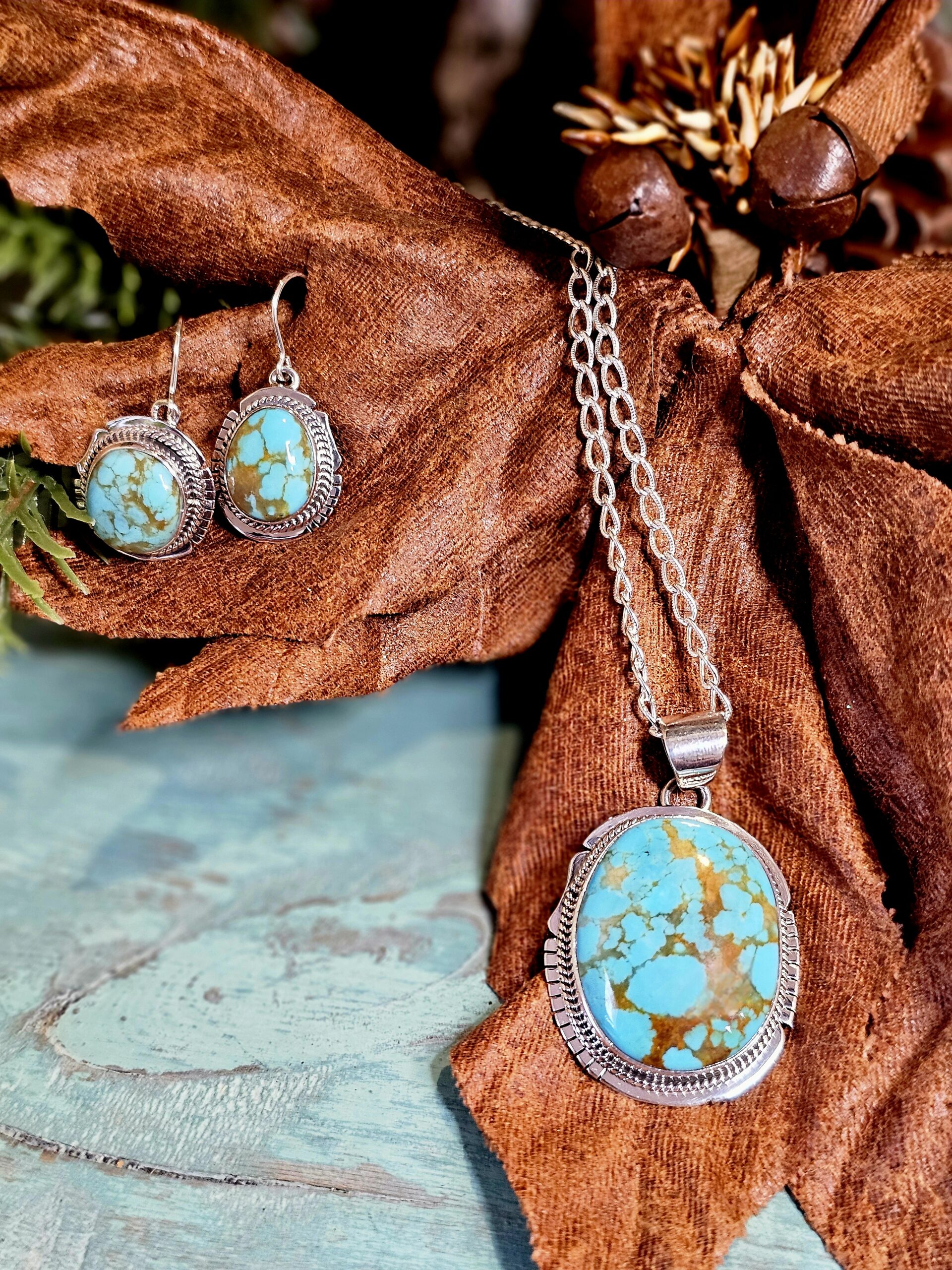 treasure ヨシ 着用 TRUE ROCKS Treasure Chest with Assorted Tumble Stones – Texas Toy