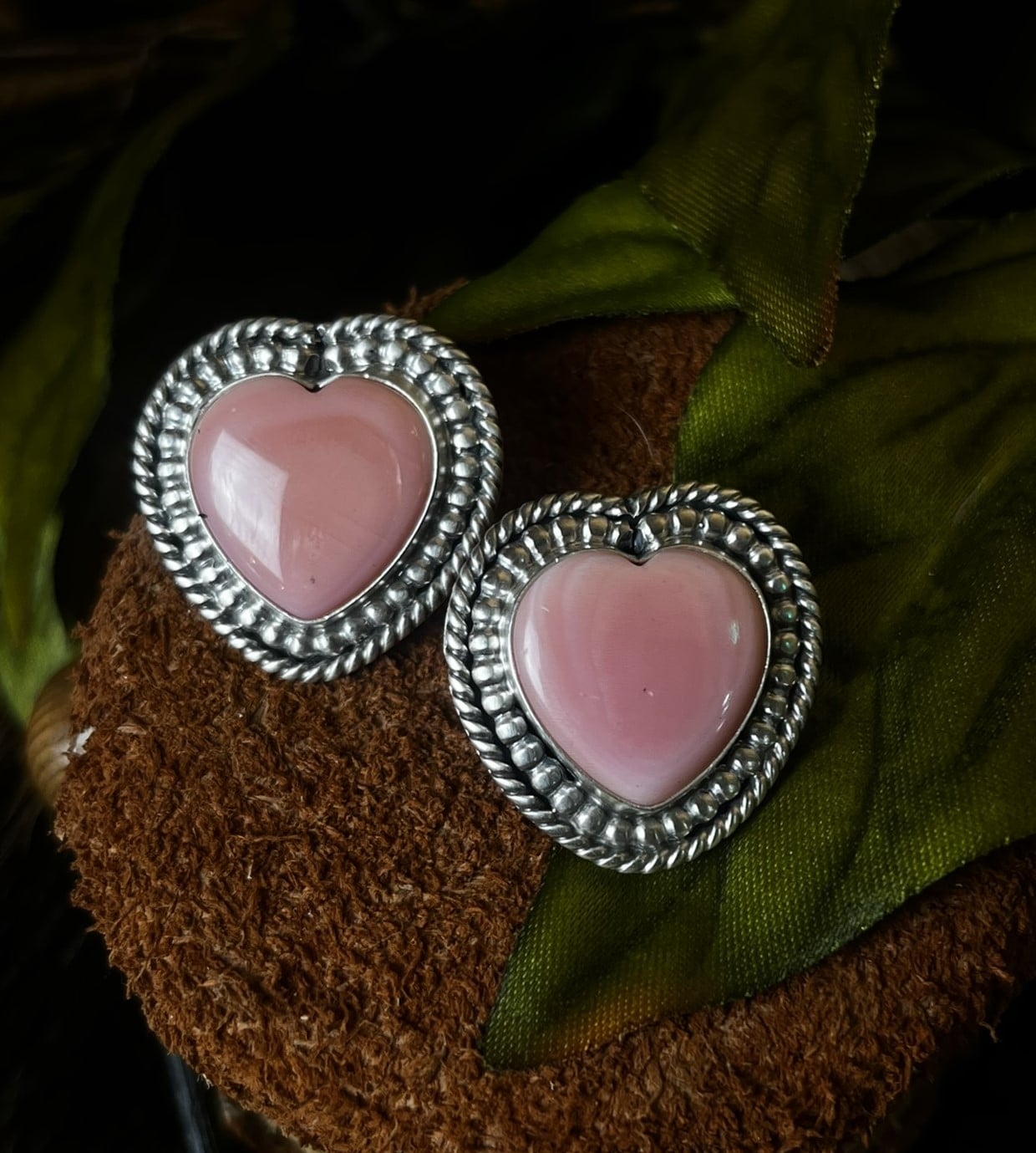Pink Conch Earrings - Native American Turquoise Jewelry - Dakota Sky Stone