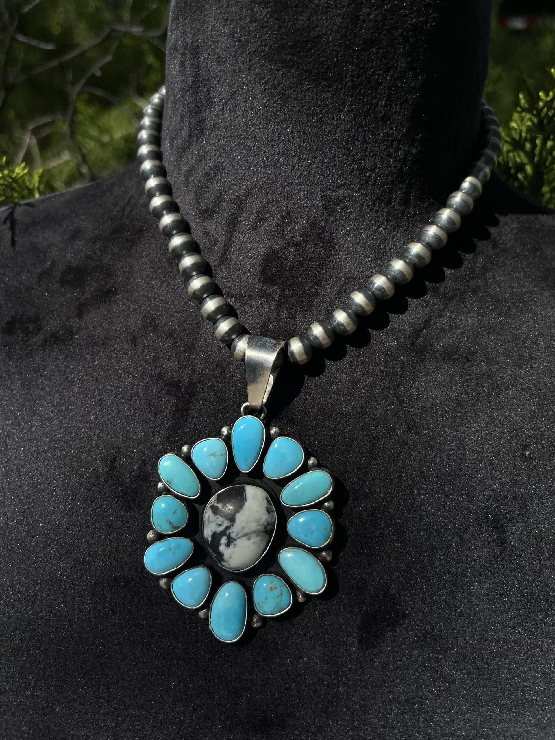 Amazing Native American Navajo Circular Turquoise Sterling Silver Necklace Amazing Native American Navajo Circular Turquoise Sterling Silver Necklace